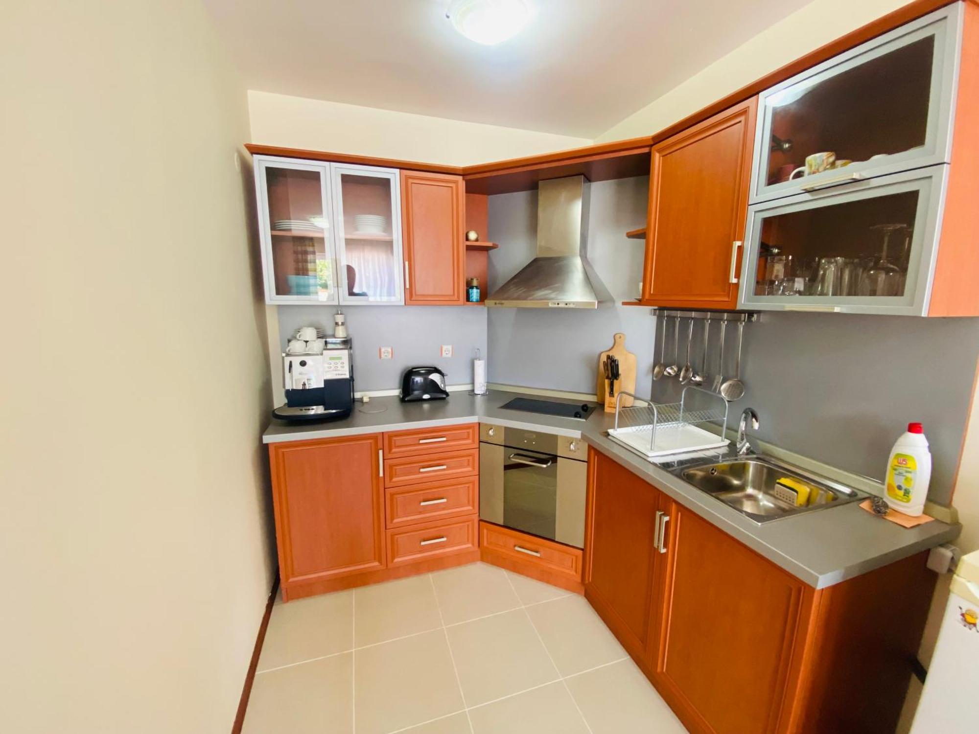 First Line On The Beach Cosy Sea Paradise Apartments Kavarna Bagian luar foto